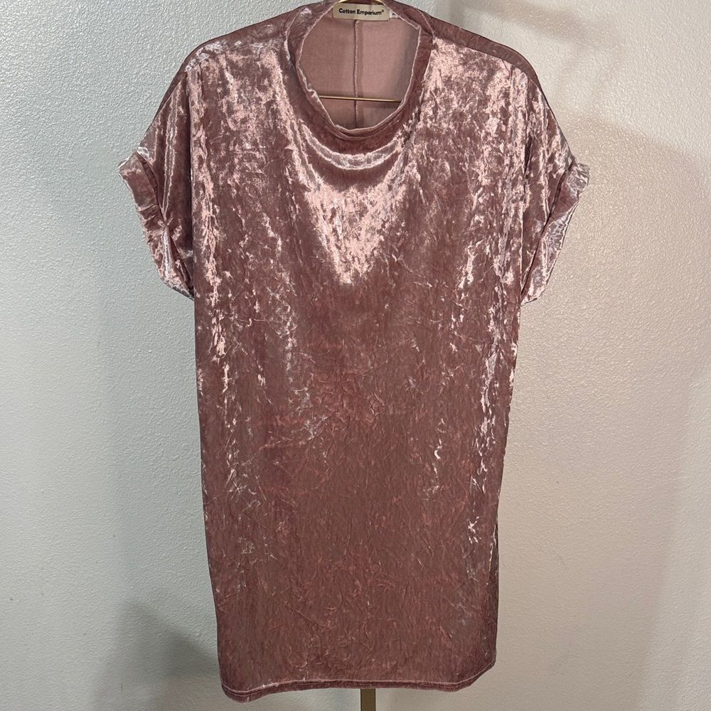 Cotton Emporium Velvet Short Sleeve dress in Mauve